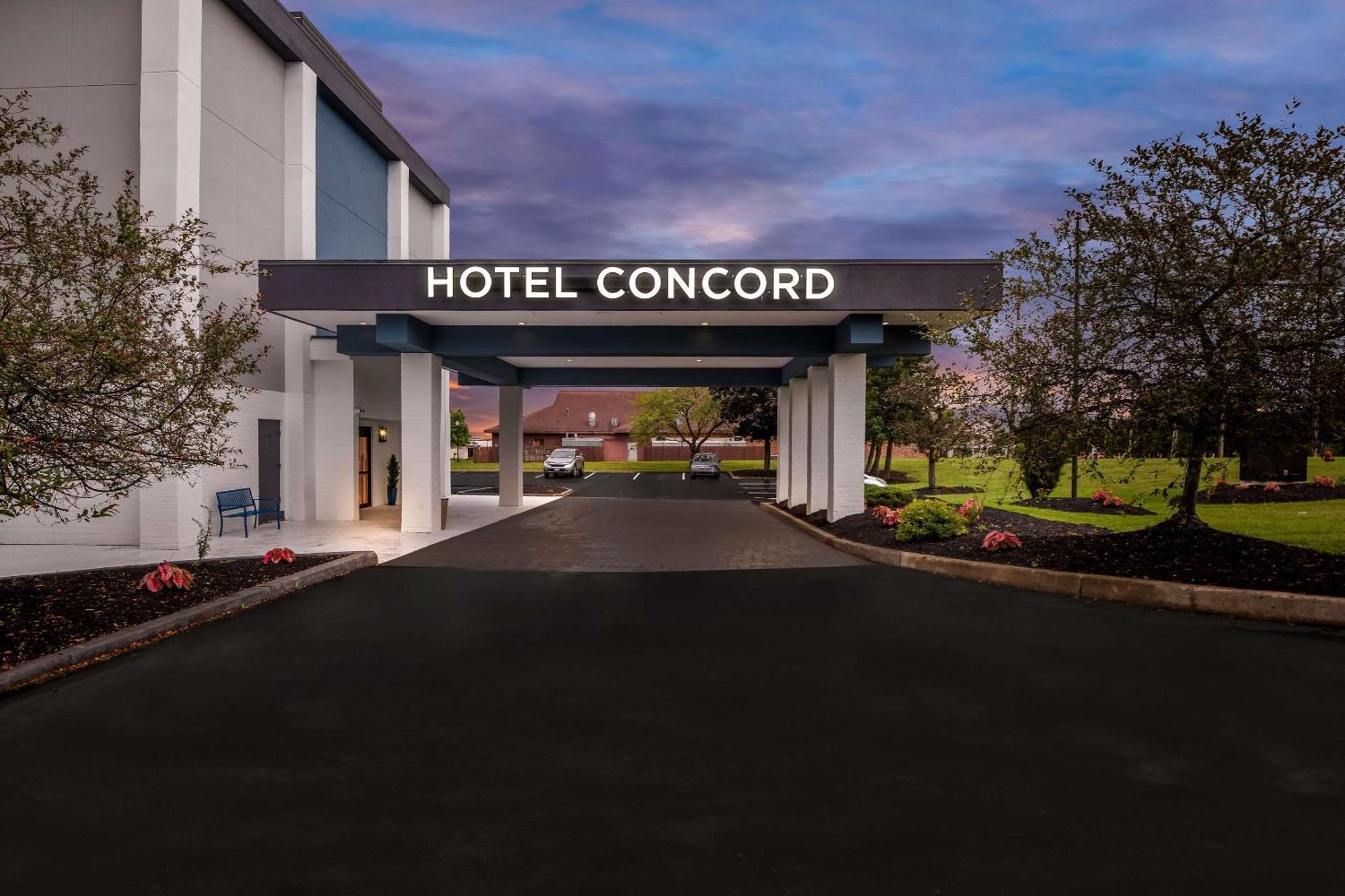 Hotel Concord Syracuse, Ascend Hotel Collection East Syracuse Exterior photo