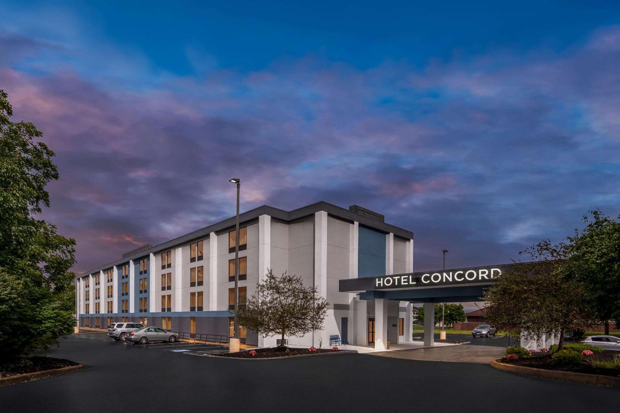 Hotel Concord Syracuse, Ascend Hotel Collection East Syracuse Exterior photo