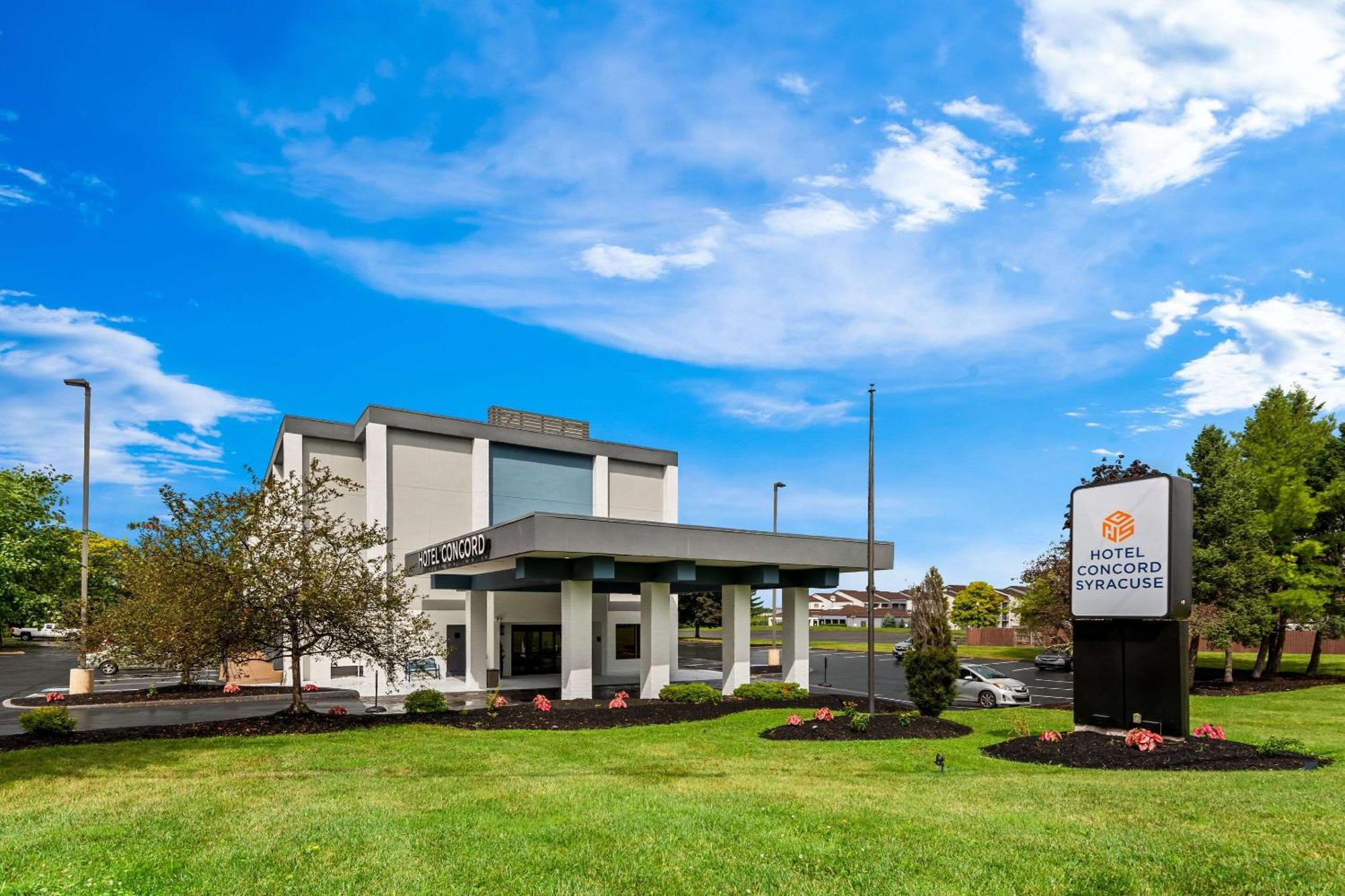 Hotel Concord Syracuse, Ascend Hotel Collection East Syracuse Exterior photo